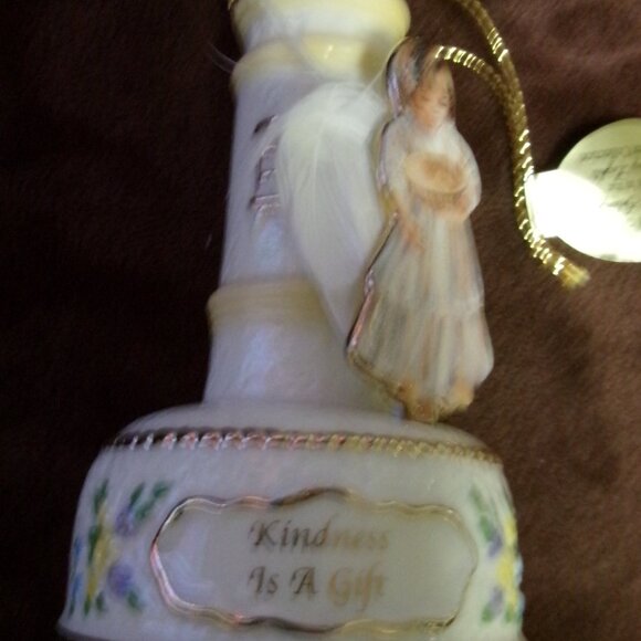 Vintage Heirloom Porcelain Bradford Edition Lighthouse Ornaments - Picture 13 of 15